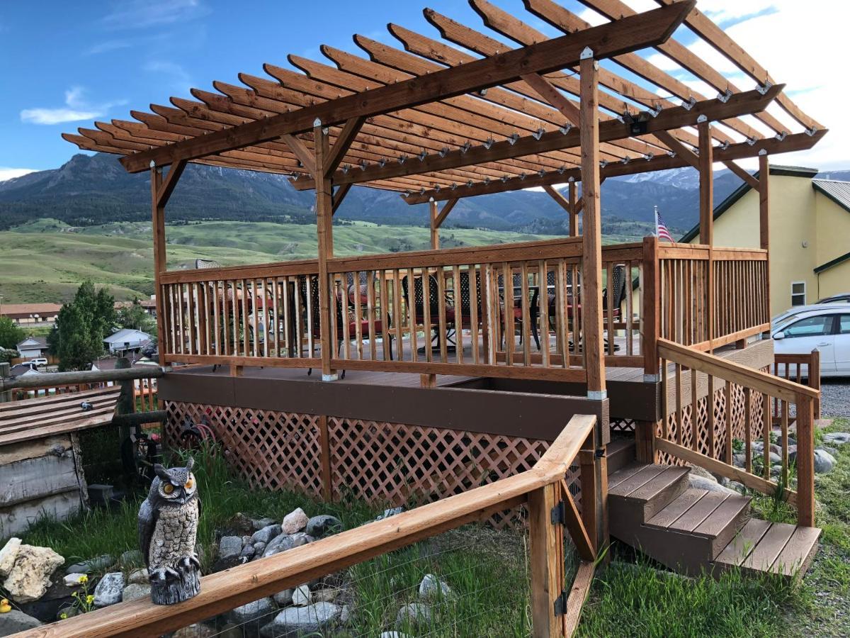 Yellowstone Riverside Cottages 가디너 외부 사진