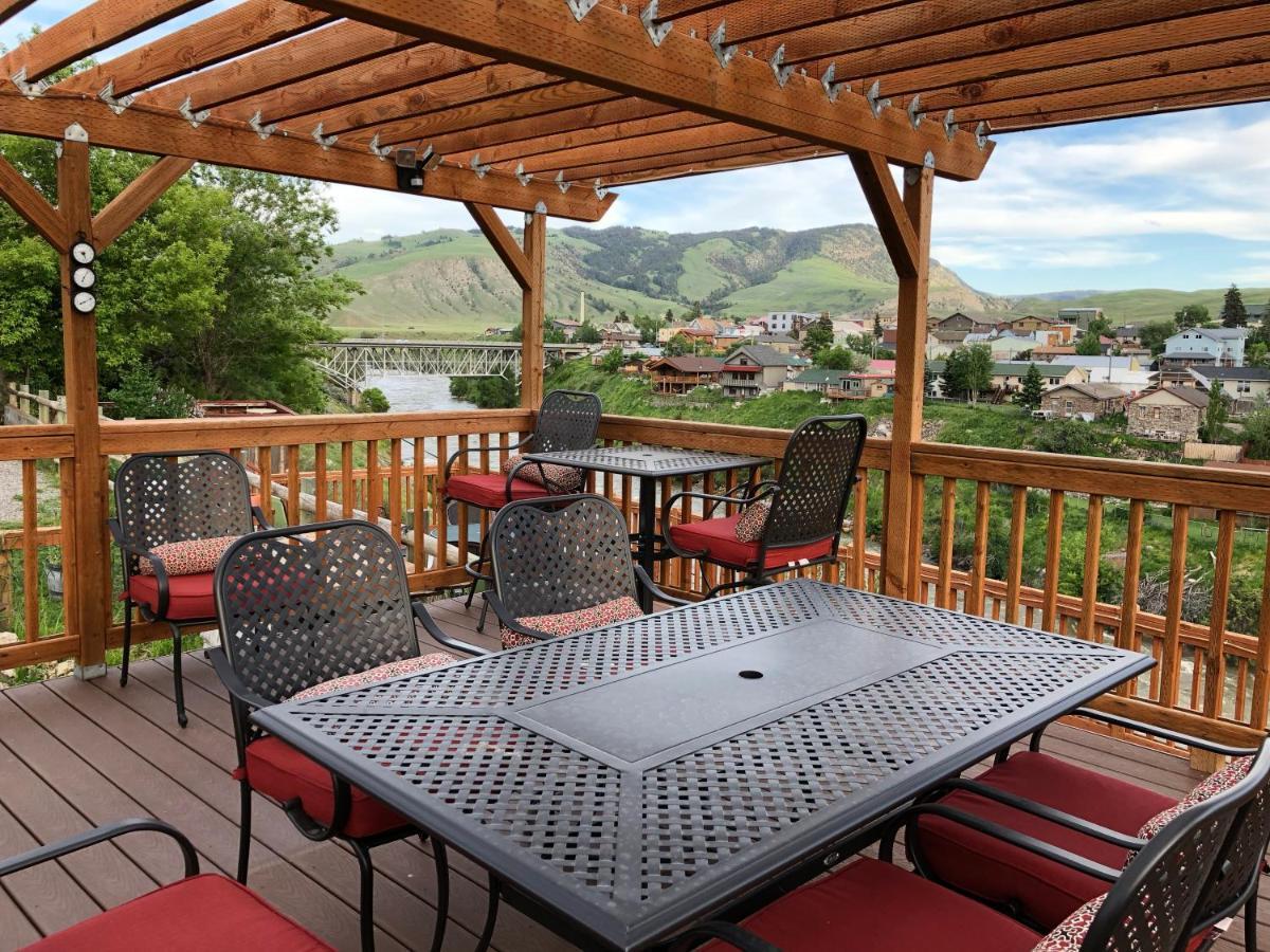 Yellowstone Riverside Cottages 가디너 외부 사진