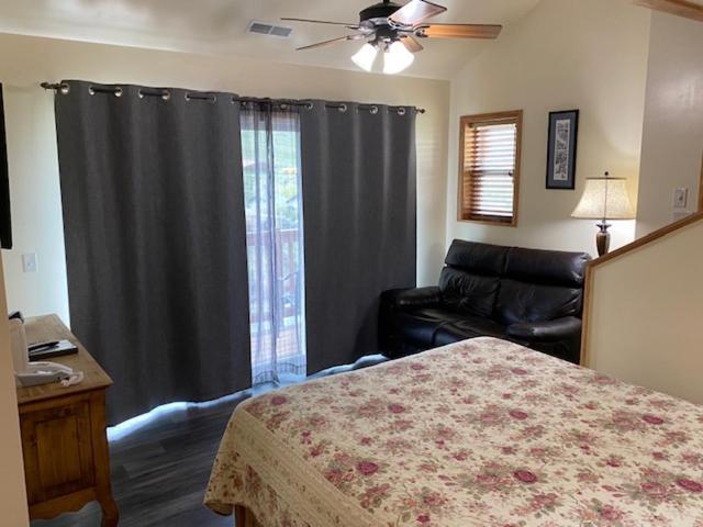 Yellowstone Riverside Cottages 가디너 외부 사진