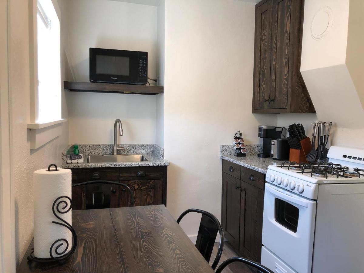 Yellowstone Riverside Cottages 가디너 외부 사진
