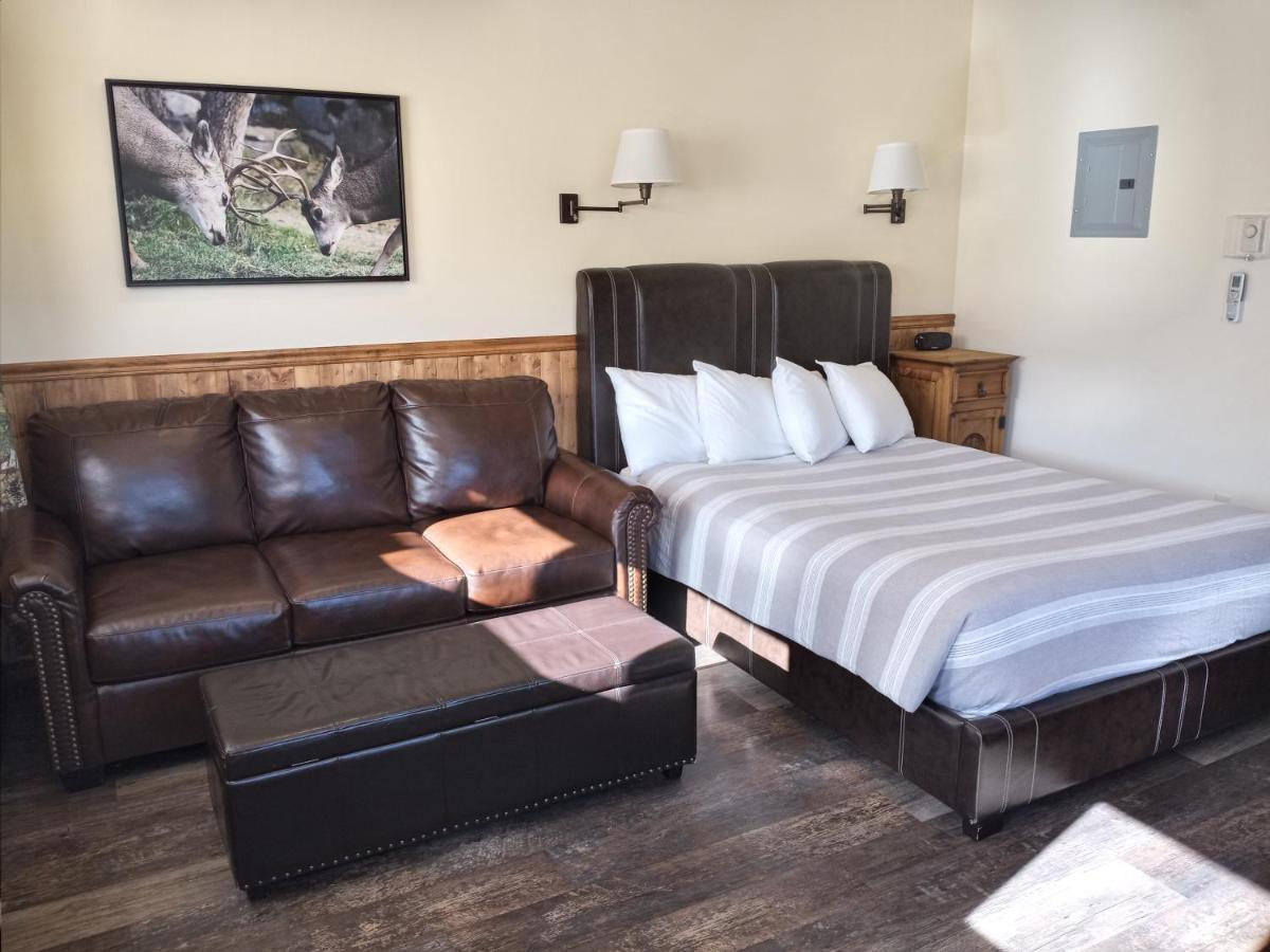 Yellowstone Riverside Cottages 가디너 외부 사진