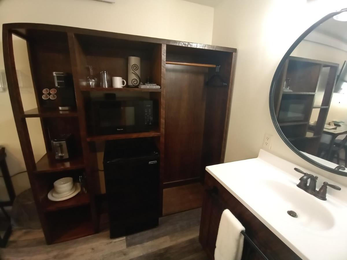 Yellowstone Riverside Cottages 가디너 외부 사진