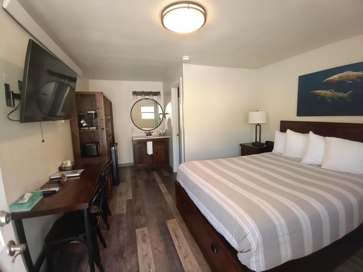 Yellowstone Riverside Cottages 가디너 외부 사진