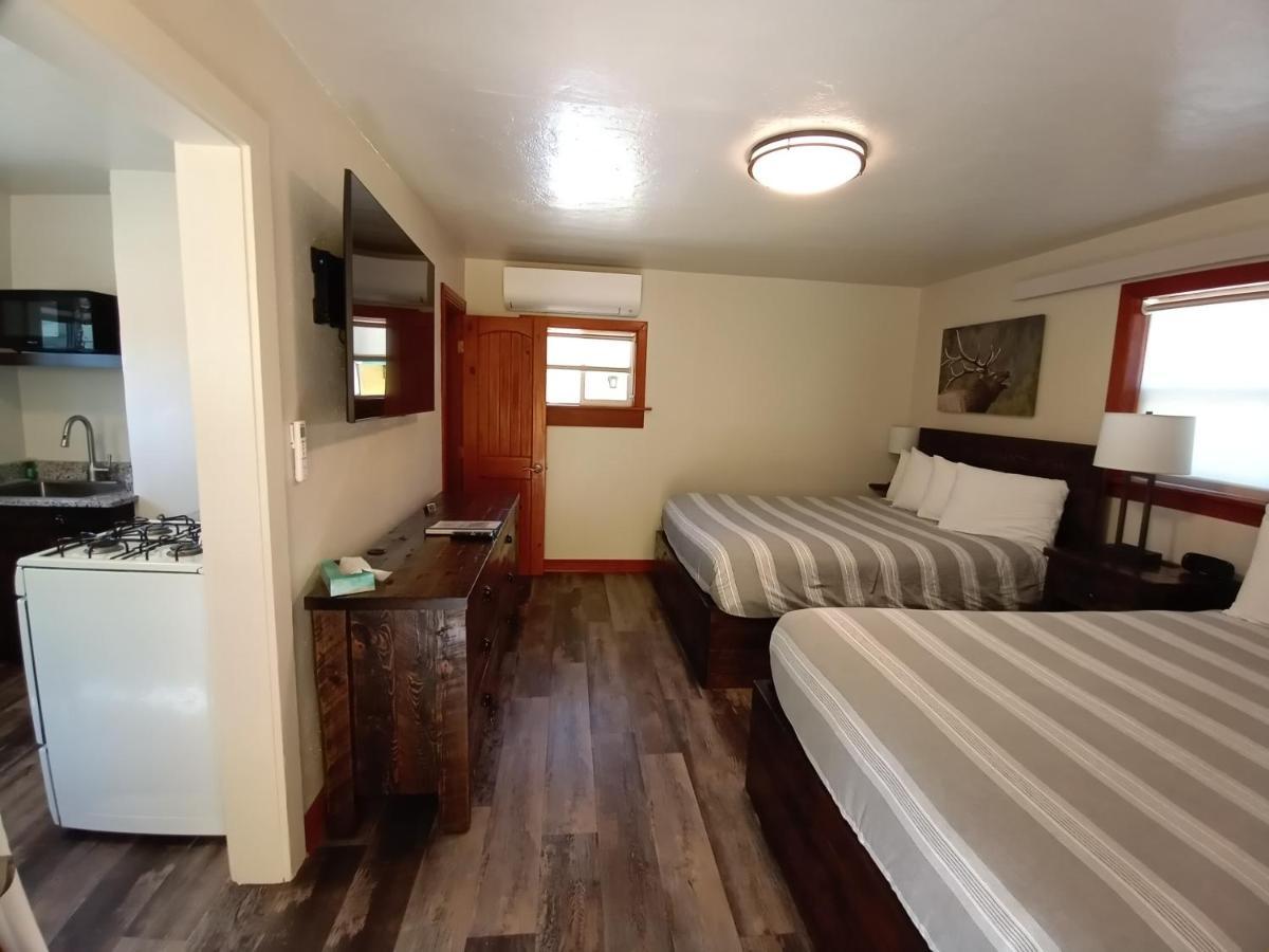 Yellowstone Riverside Cottages 가디너 외부 사진